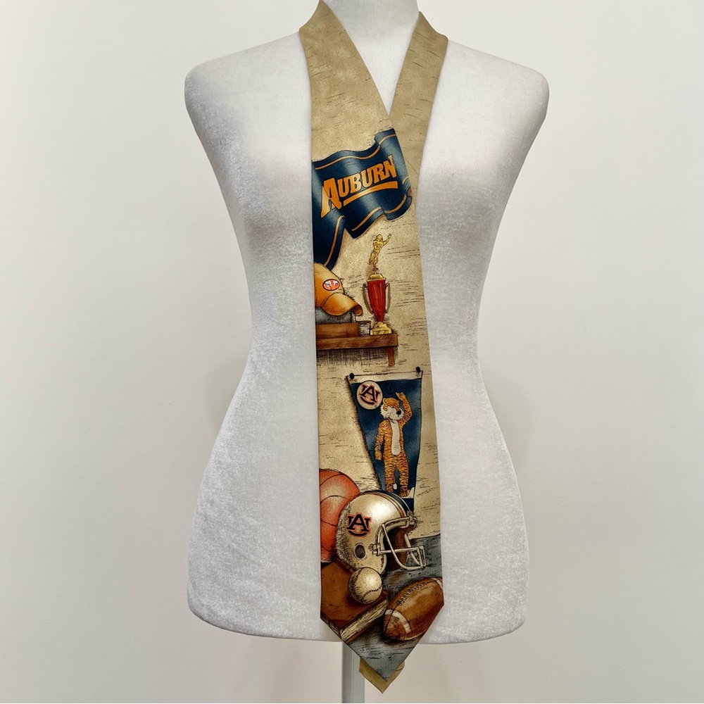 Eagles Wings Auburn Silk Tie